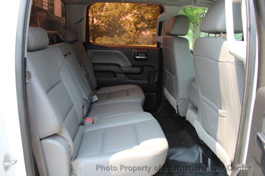 2016 Chevrolet Silverado 3500HD 4WD Crew Cab 167.7" Work Truck - 22898011 - 19
