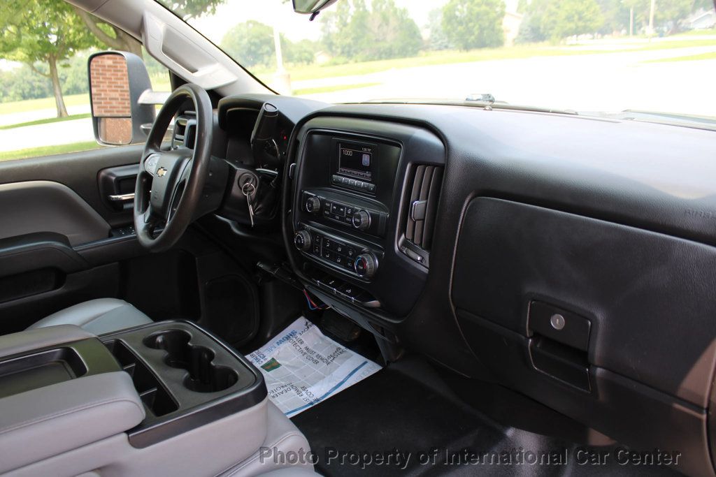 2016 Chevrolet Silverado 3500HD Work Truck photo 21
