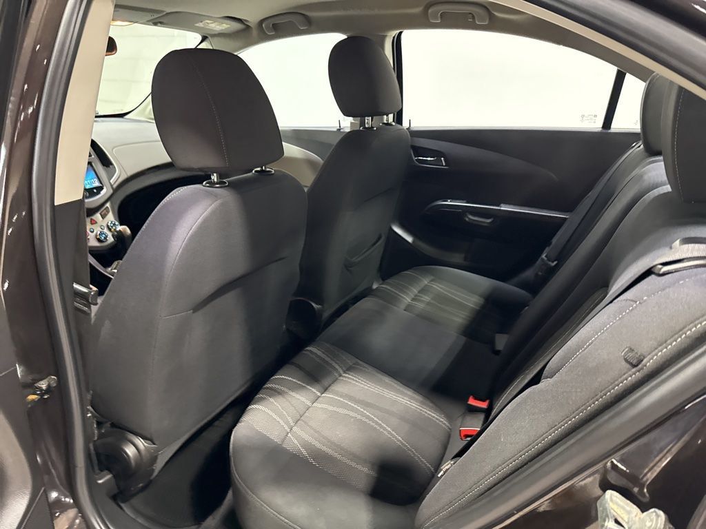 2016 Chevrolet Sonic 4dr Sedan Automatic LT - 23020677 - 24