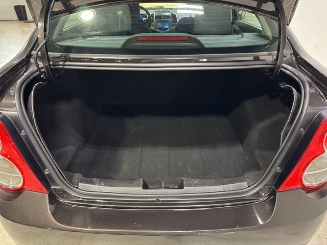 2016 Chevrolet Sonic 4dr Sedan Automatic LT - 23020677 - 26