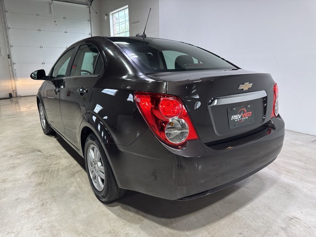 2016 Chevrolet Sonic 4dr Sedan Automatic LT - 23020677 - 3