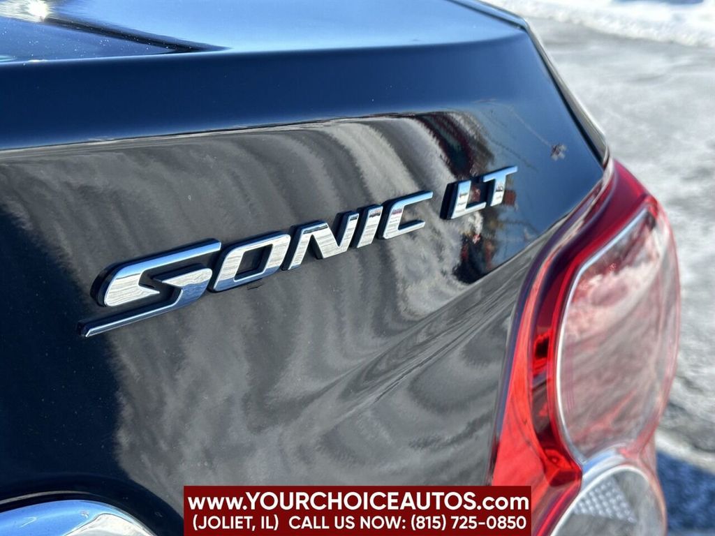 2016 Chevrolet Sonic 4dr Sedan Automatic LT - 22290233 - 9