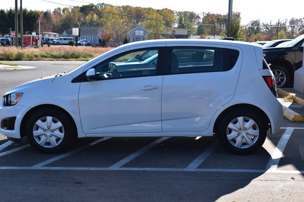 2016 Chevrolet Sonic 5dr Hatchback Automatic LS - 22665891 - 4