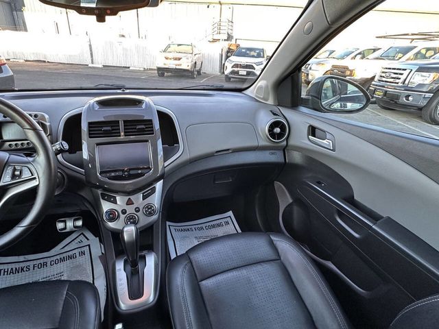 2016 Chevrolet Sonic LTZ Auto 4dr Hatchback - 23055545 - 24