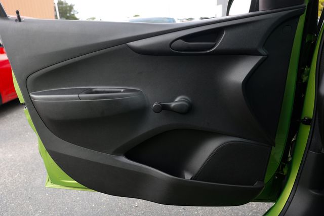 2016 Chevrolet Spark 5dr Hatchback CVT LS - 23067245 - 35