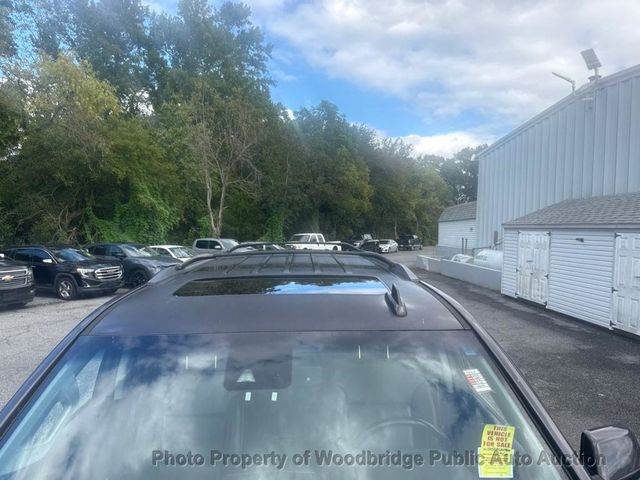 2016 Chevrolet Suburban 4WD 4dr 1500 LT - 23093051 - 4