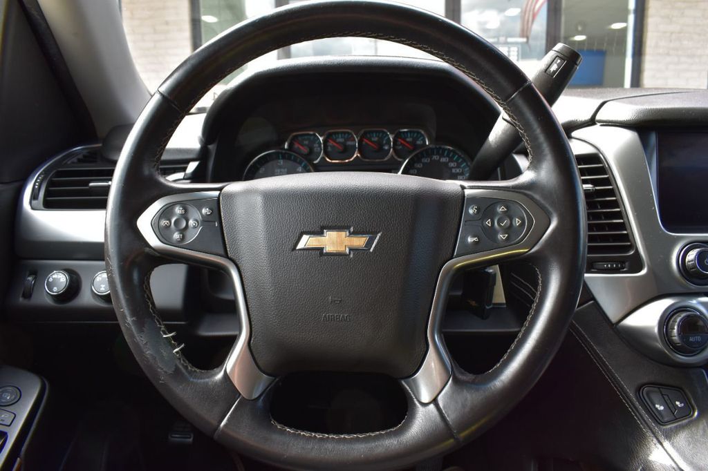 2016 Chevrolet Suburban 4WD 4dr 1500 LT - 22134381 - 27