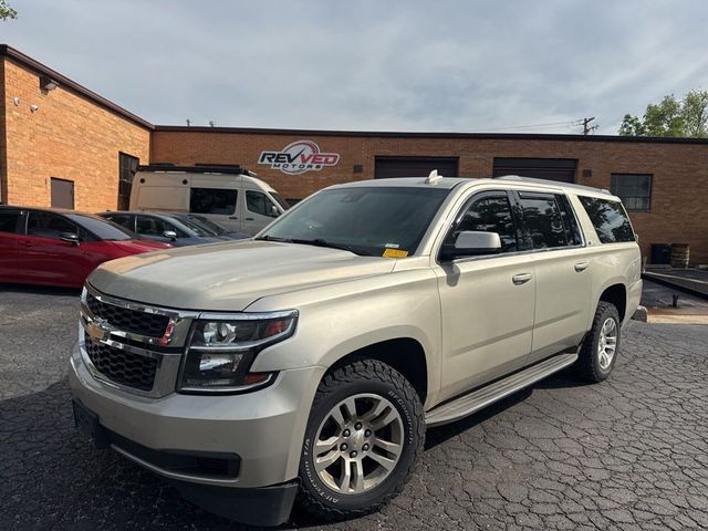 2016 Chevrolet Suburban 4WD 4dr 1500 LT - 23032385 - 0