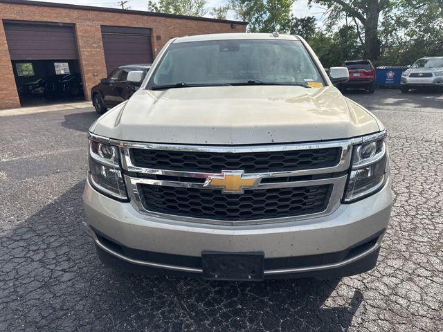 2016 Chevrolet Suburban 4WD 4dr 1500 LT - 23032385 - 9