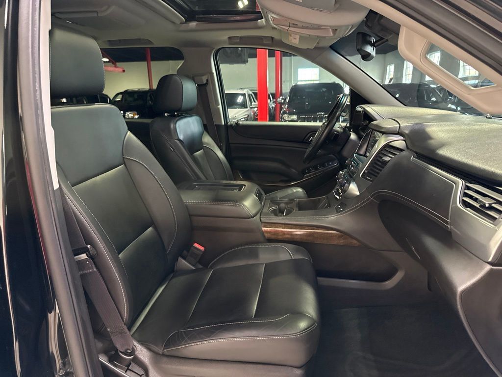 2016 Chevrolet Suburban 4WD 4dr 1500 LT - 23034310 - 49