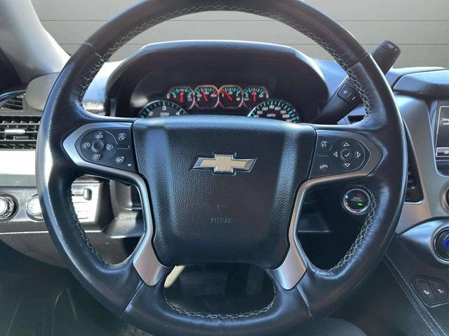 2016 Chevrolet Suburban 4WD 4dr 1500 LT - 22937446 - 40