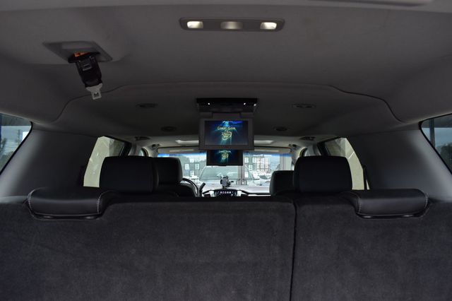 2016 Chevrolet Suburban 4WD 4dr 1500 LTZ - 23088019 - 28
