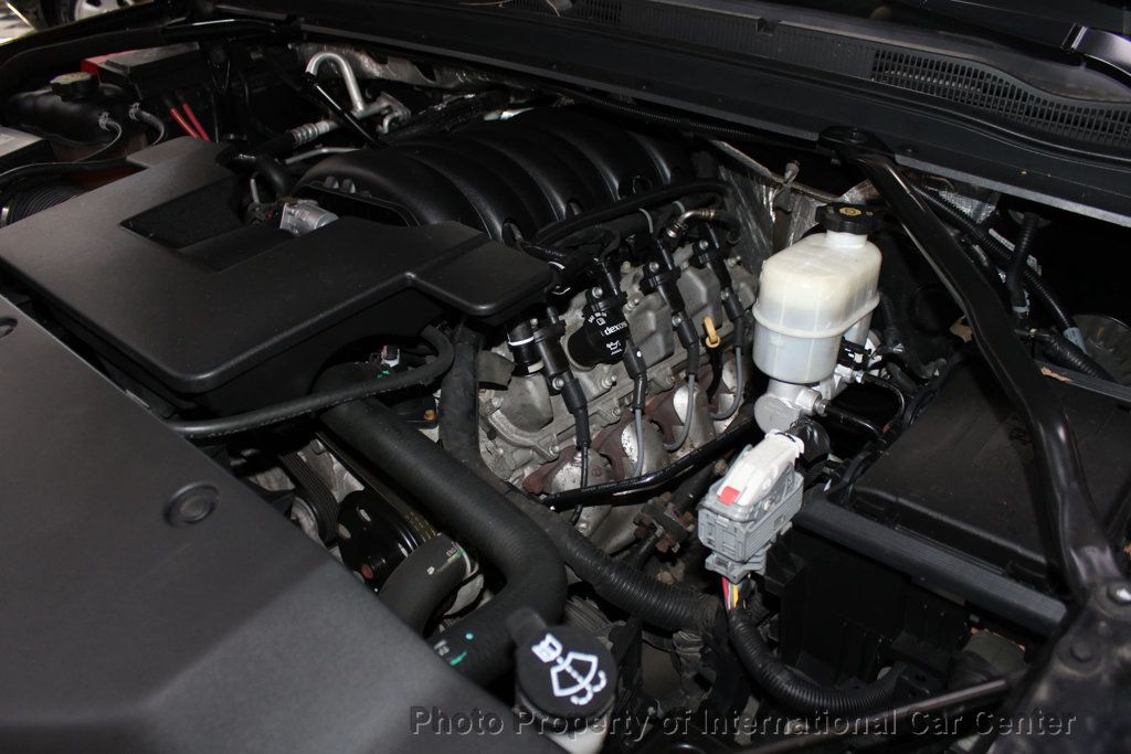 2016 Chevrolet Suburban 4WD 4dr 1500 LTZ - 22946931 - 31