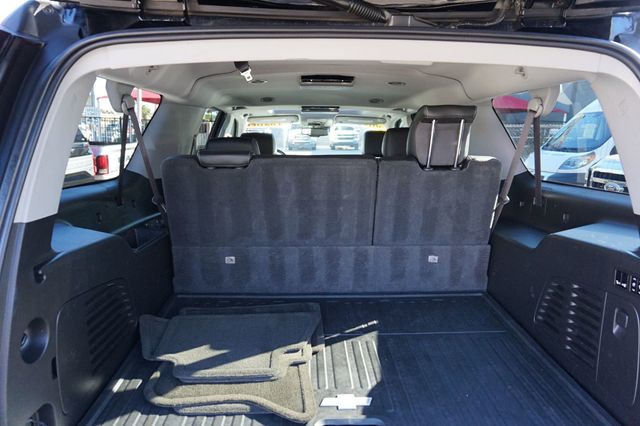 2016 Chevrolet Suburban 4WD, LTZ, MOON ROOF, NAVIGATION, BACKUP CAMERA, PREMIUM SOUND, - 23000995 - 12
