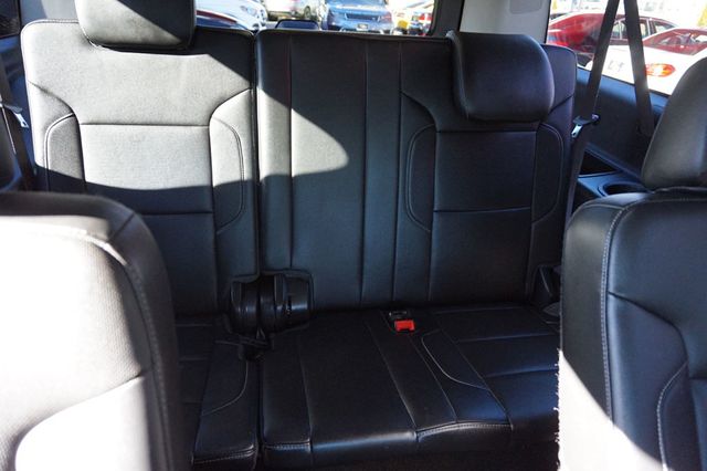 2016 Chevrolet Suburban 4WD, LTZ, MOON ROOF, NAVIGATION, BACKUP CAMERA, PREMIUM SOUND, - 23000995 - 21