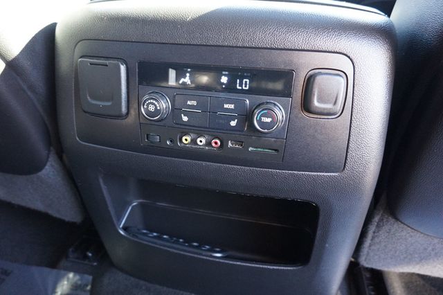 2016 Chevrolet Suburban 4WD, LTZ, MOON ROOF, NAVIGATION, BACKUP CAMERA, PREMIUM SOUND, - 23000995 - 25