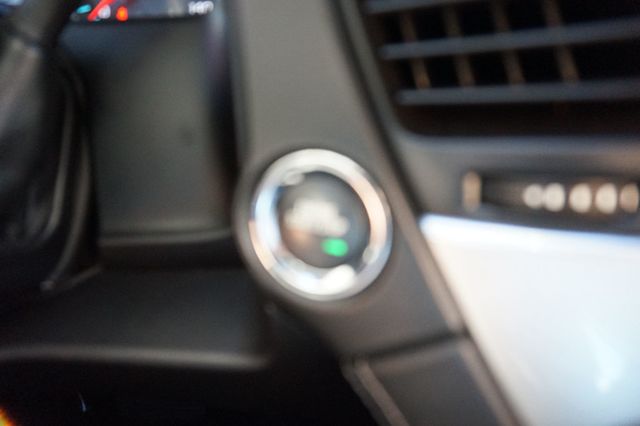 2016 Chevrolet Suburban 4WD, LTZ, MOON ROOF, NAVIGATION, BACKUP CAMERA, PREMIUM SOUND, - 23000995 - 36