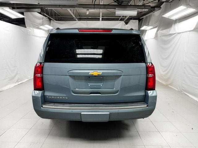 2016 Chevrolet Suburban LTZ 4WD - 22943389 - 3