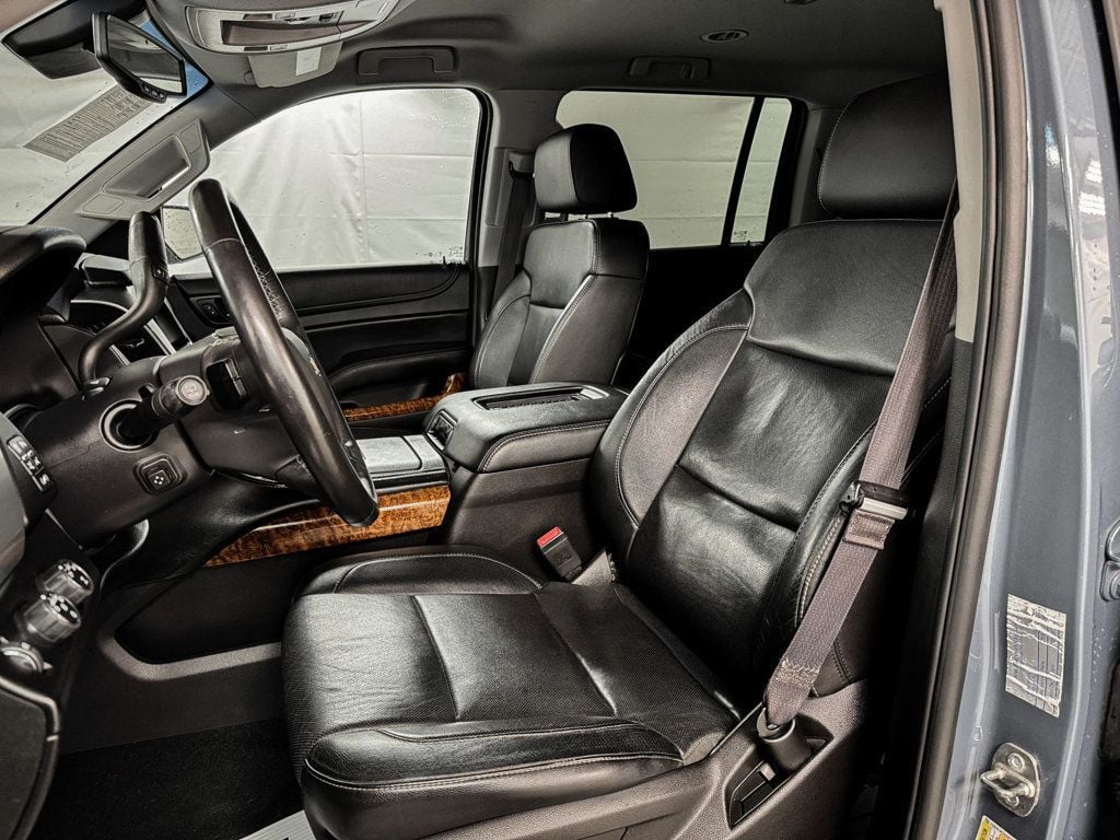 2016 Chevrolet Suburban LTZ 4WD - 22943389 - 6