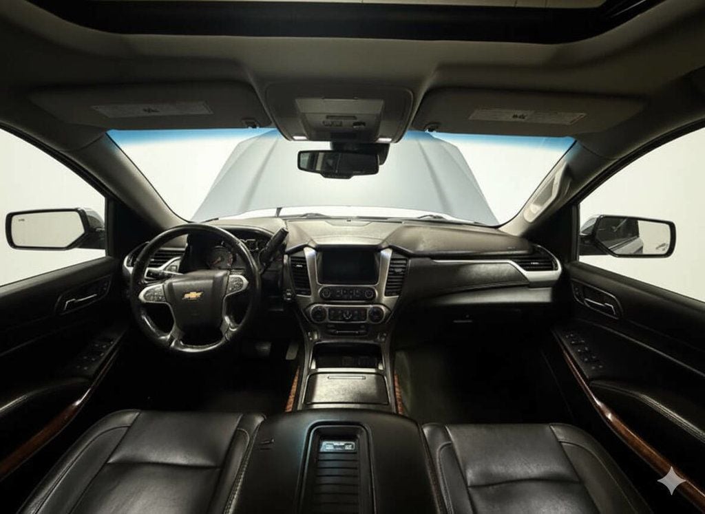 2016 Chevrolet Suburban LTZ 4x4 4dr SUV - 22938472 - 20