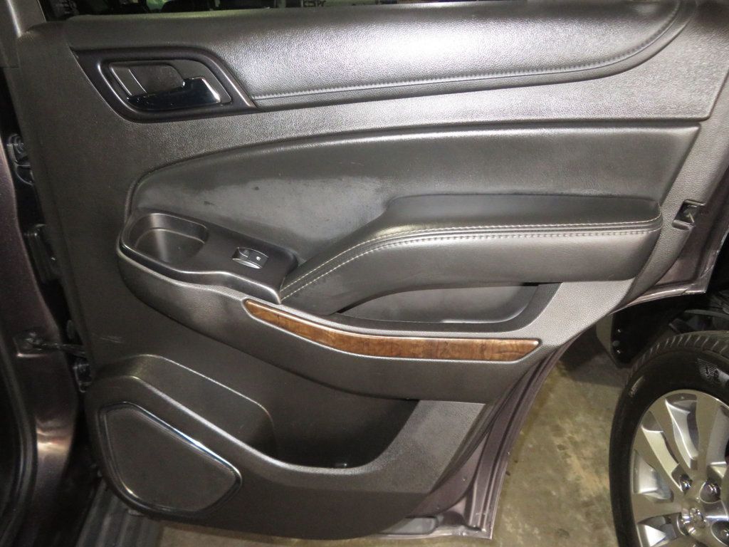 2016 Chevrolet Tahoe 1OWNER THIRD ROW SEAT CHEVY TAHOE LT LEATHER EXTRA CLEAN  - 22951829 - 28