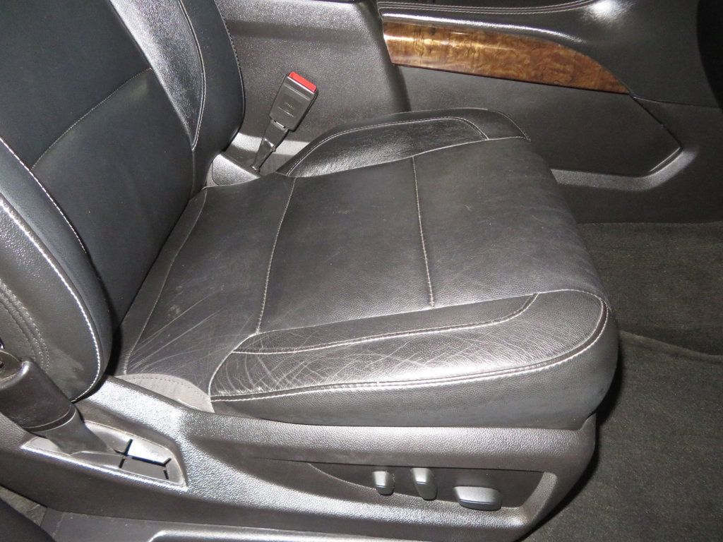 2016 Chevrolet Tahoe 1OWNER THIRD ROW SEAT CHEVY TAHOE LT LEATHER EXTRA CLEAN  - 22951829 - 35