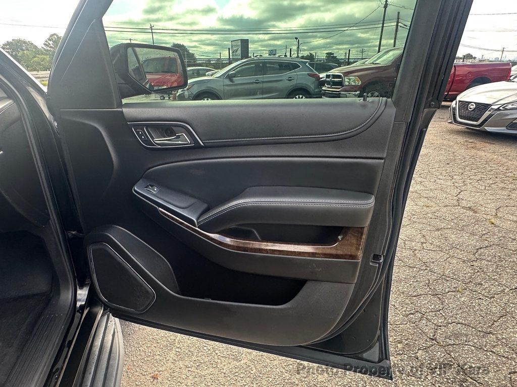 2016 Chevrolet Tahoe LS photo 10