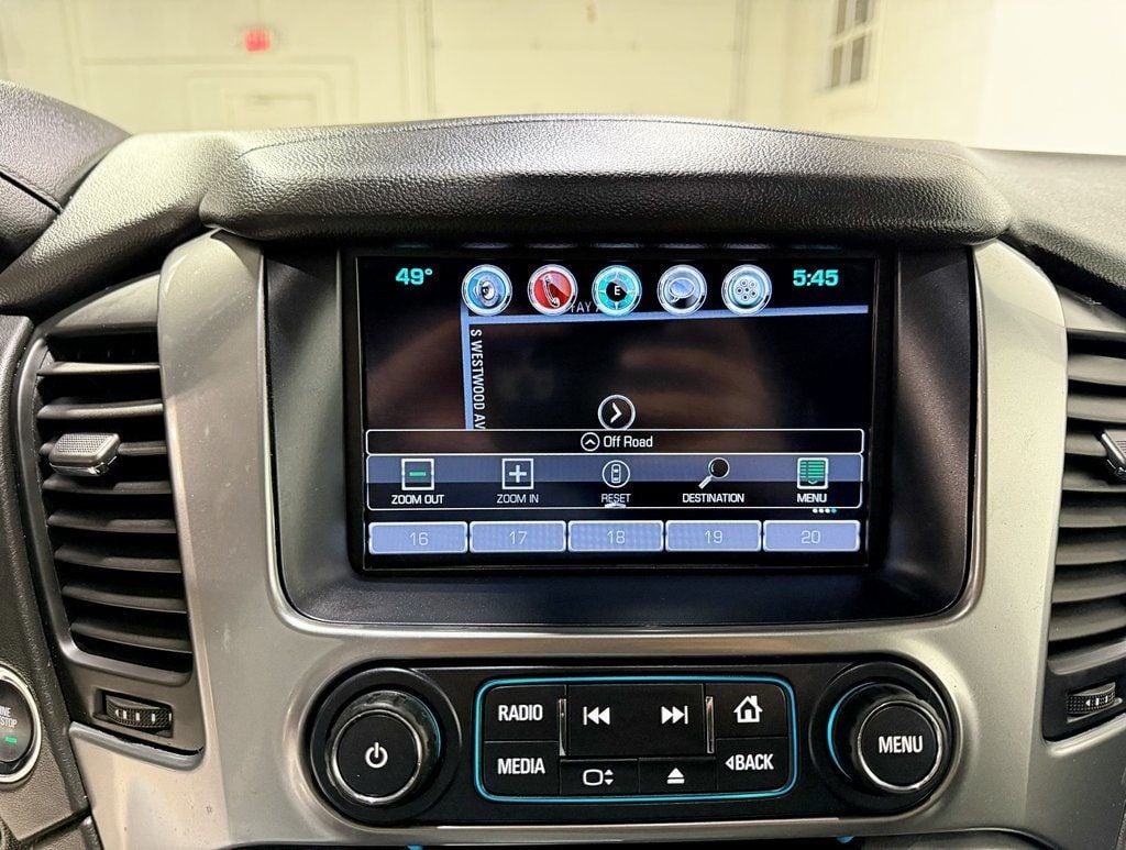 2016 Chevrolet Tahoe 4WD 4dr LT - 22944569 - 17