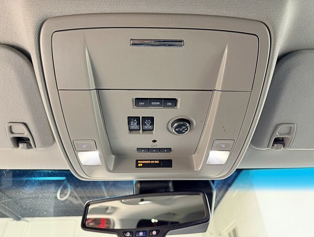 2016 Chevrolet Tahoe 4WD 4dr LT - 22944569 - 23