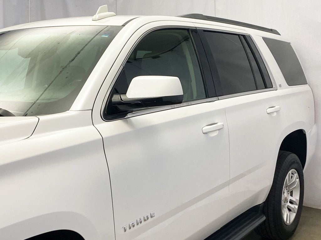 2016 Chevrolet Tahoe LT photo 2