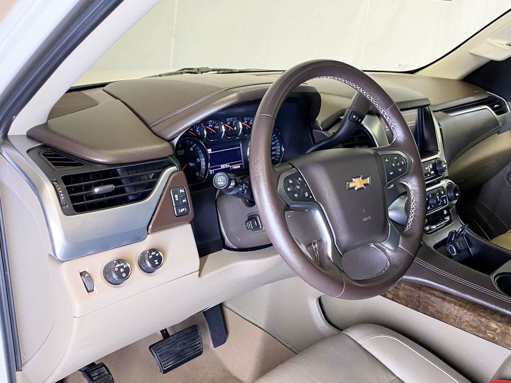 2016 Chevrolet Tahoe LT photo 25