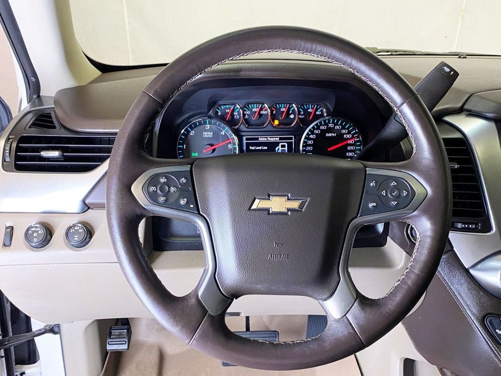 2016 Chevrolet Tahoe LT photo 27
