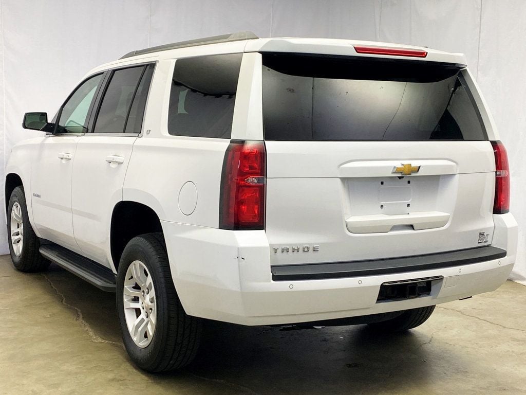2016 Chevrolet Tahoe LT photo 4