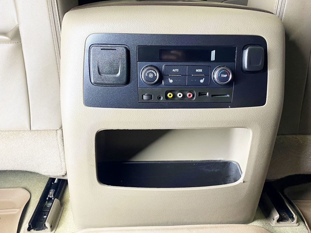 2016 Chevrolet Tahoe LT photo 54