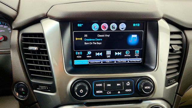 2016 Chevrolet Tahoe 4WD 4dr LT w/ Luxury Pkg, 22'' Wheels & 2nd Row Bucket Seats - 23012272 - 17