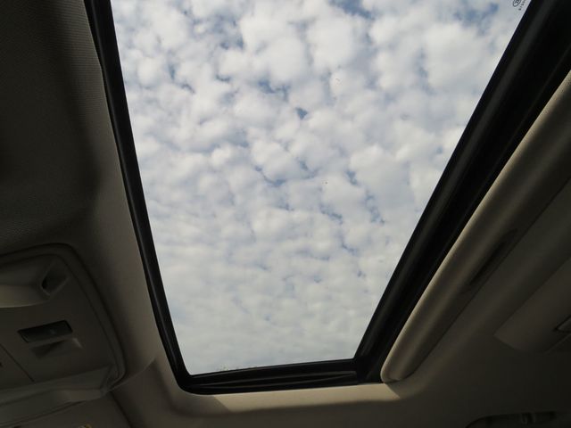 2016 Chevrolet Tahoe 4WD 4dr LTZ - 22943749 - 16