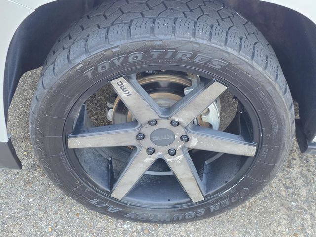 2016 Chevrolet Tahoe 4WD 4dr LTZ - 23087640 - 36