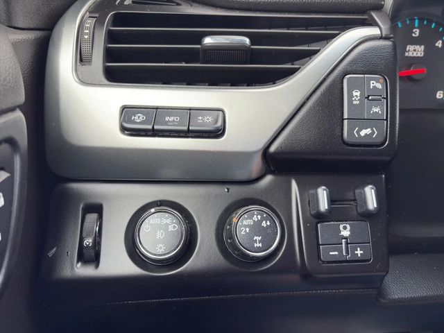 2016 Chevrolet Tahoe 4WD 4dr LTZ - 23018132 - 17