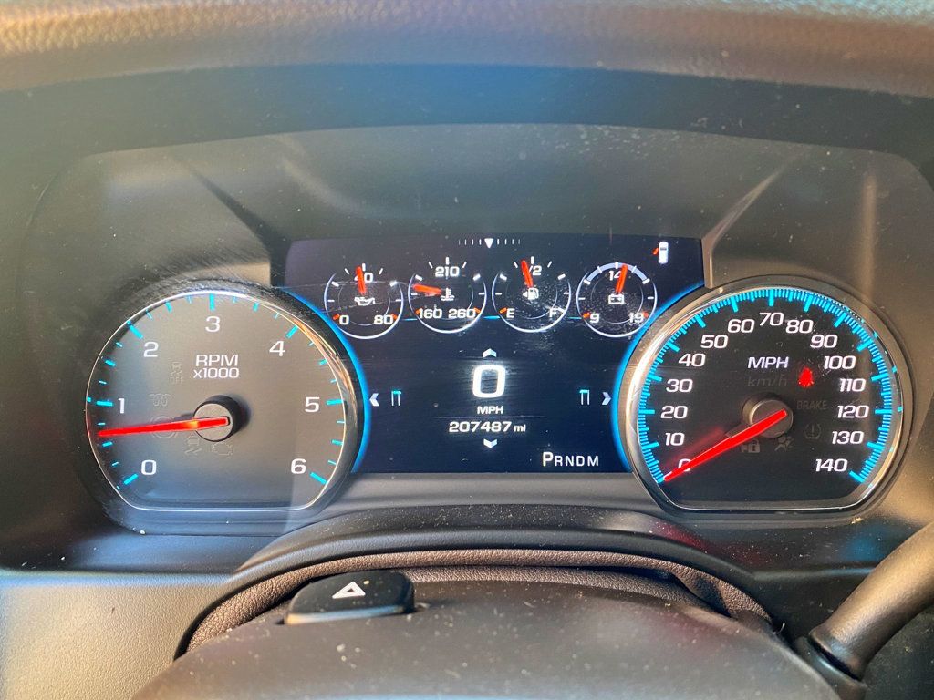 2016 Chevrolet Tahoe 4WD 4dr LTZ - 23022544 - 11