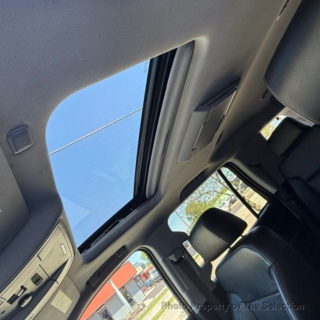 2016 Chevrolet Tahoe 4WD LTZ  W/SUN,ENTERTAINMENT & DESTINATIONS PACKAGE - 23013567 - 36