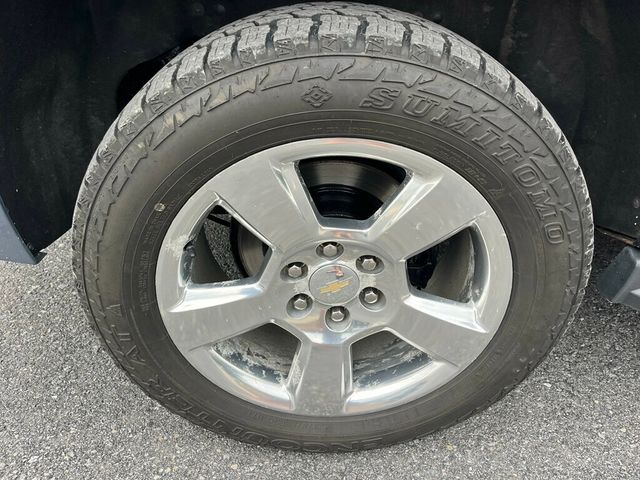 2016 Chevrolet Tahoe LOADED - CLEAN CARFAX - 23061365 - 9