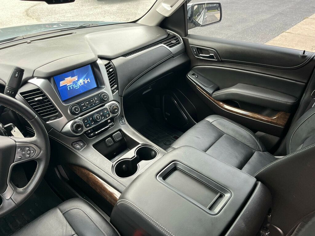 2016 Chevrolet Tahoe LOADED - CLEAN CARFAX - 23061365 - 20