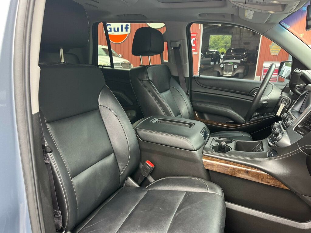 2016 Chevrolet Tahoe LOADED - CLEAN CARFAX - 23061365 - 30