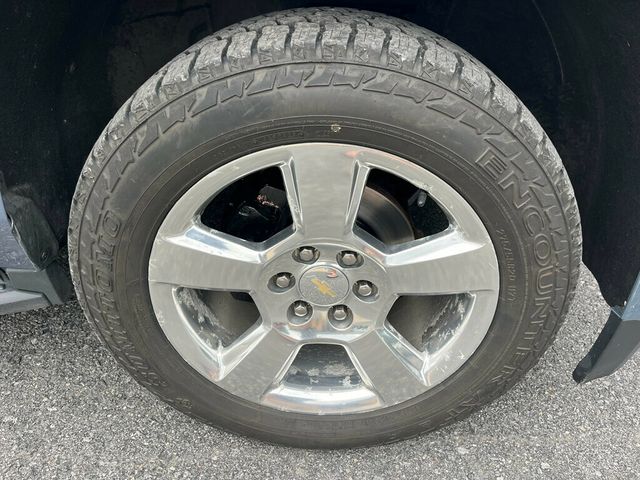 2016 Chevrolet Tahoe LOADED - CLEAN CARFAX - 23061365 - 8