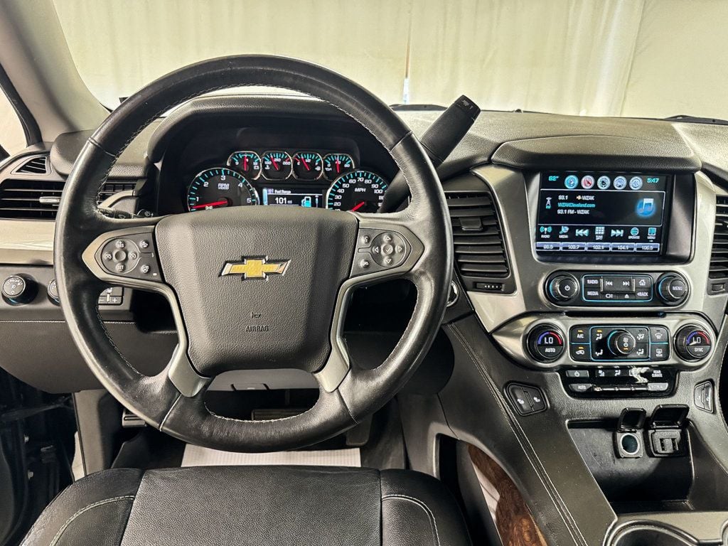 2016 Chevrolet Tahoe LT photo 10