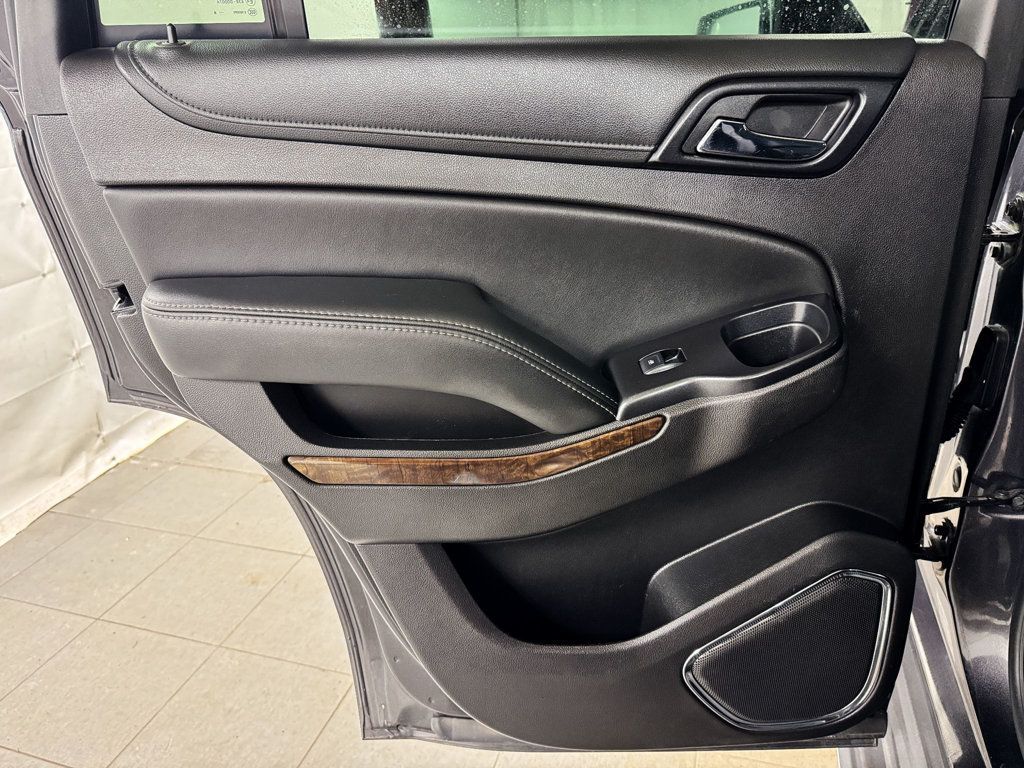 2016 Chevrolet Tahoe LT 4WD - 22982077 - 13