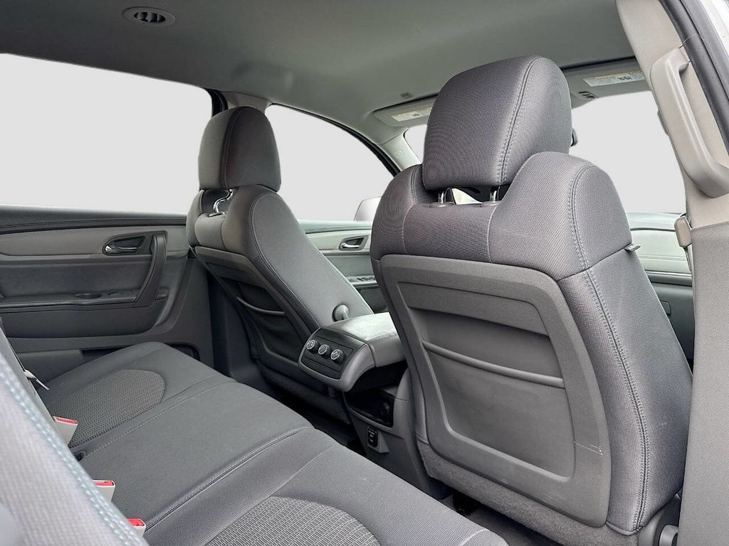 2016 Chevrolet Traverse AWD 4dr LS - 22964299 - 15