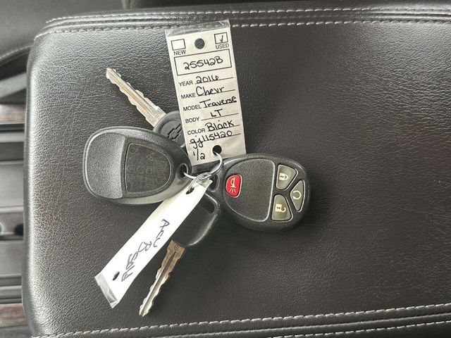 2016 Chevrolet Traverse AWD 4dr LT w/1LT - 22949709 - 32