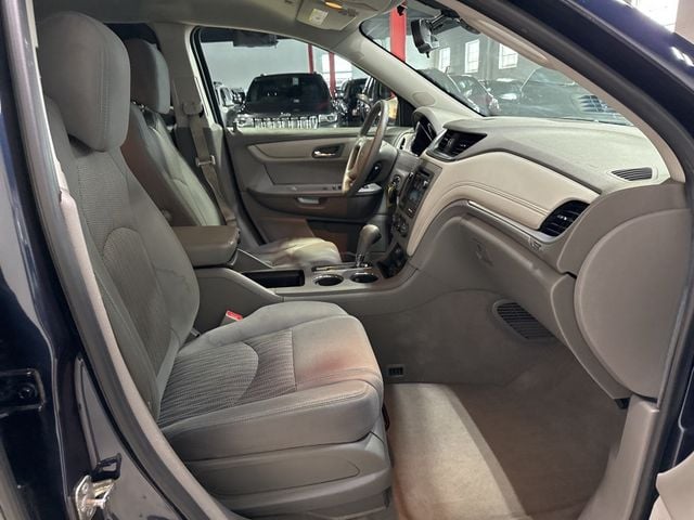 2016 Chevrolet Traverse FWD 4dr LS w/1LS - 22976865 - 36
