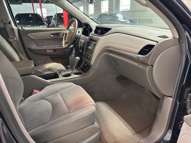 2016 Chevrolet Traverse FWD 4dr LS w/1LS - 22976865 - 37